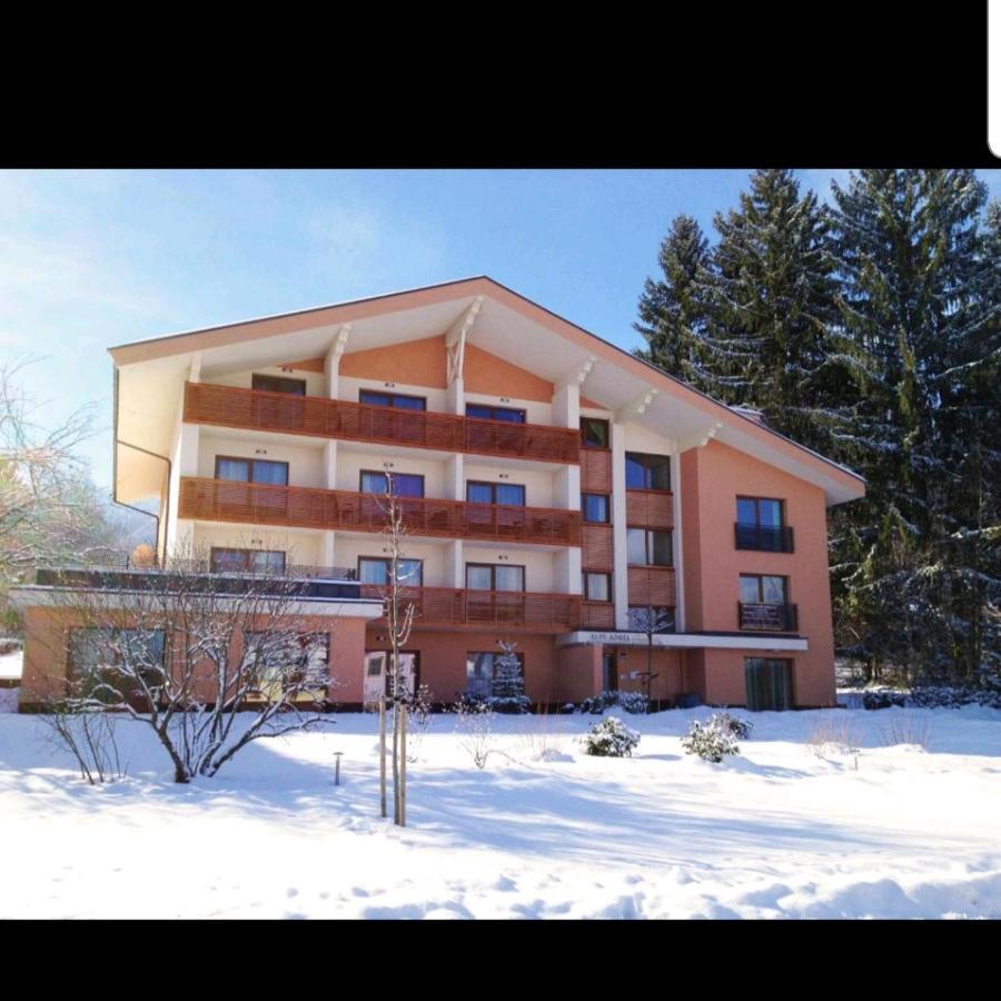 Alpe-Adria Apartments Chanel Top12 Oberaichwald  Extérieur photo